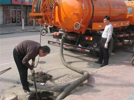 哈巴河清掏化粪池，健康生活从这里开始